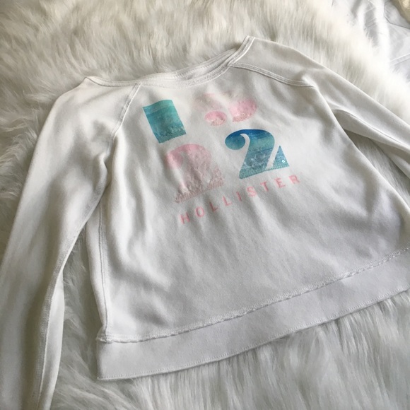 Hollister crewneck sweater - Picture 1 of 4