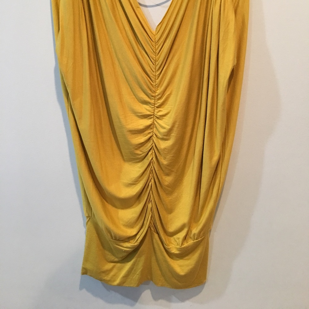 BCBG Mustard Top - Picture 4 of 5