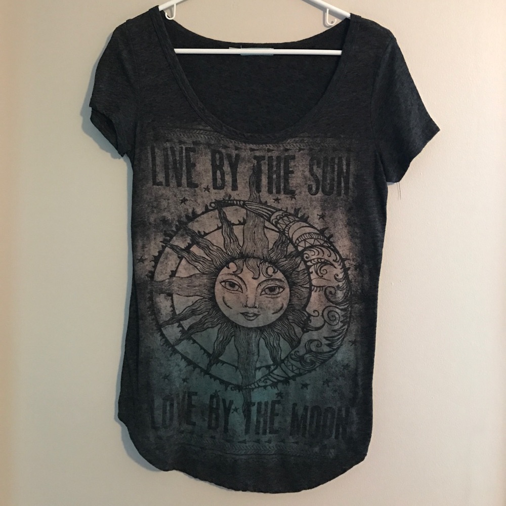 Sun and Moon Top
