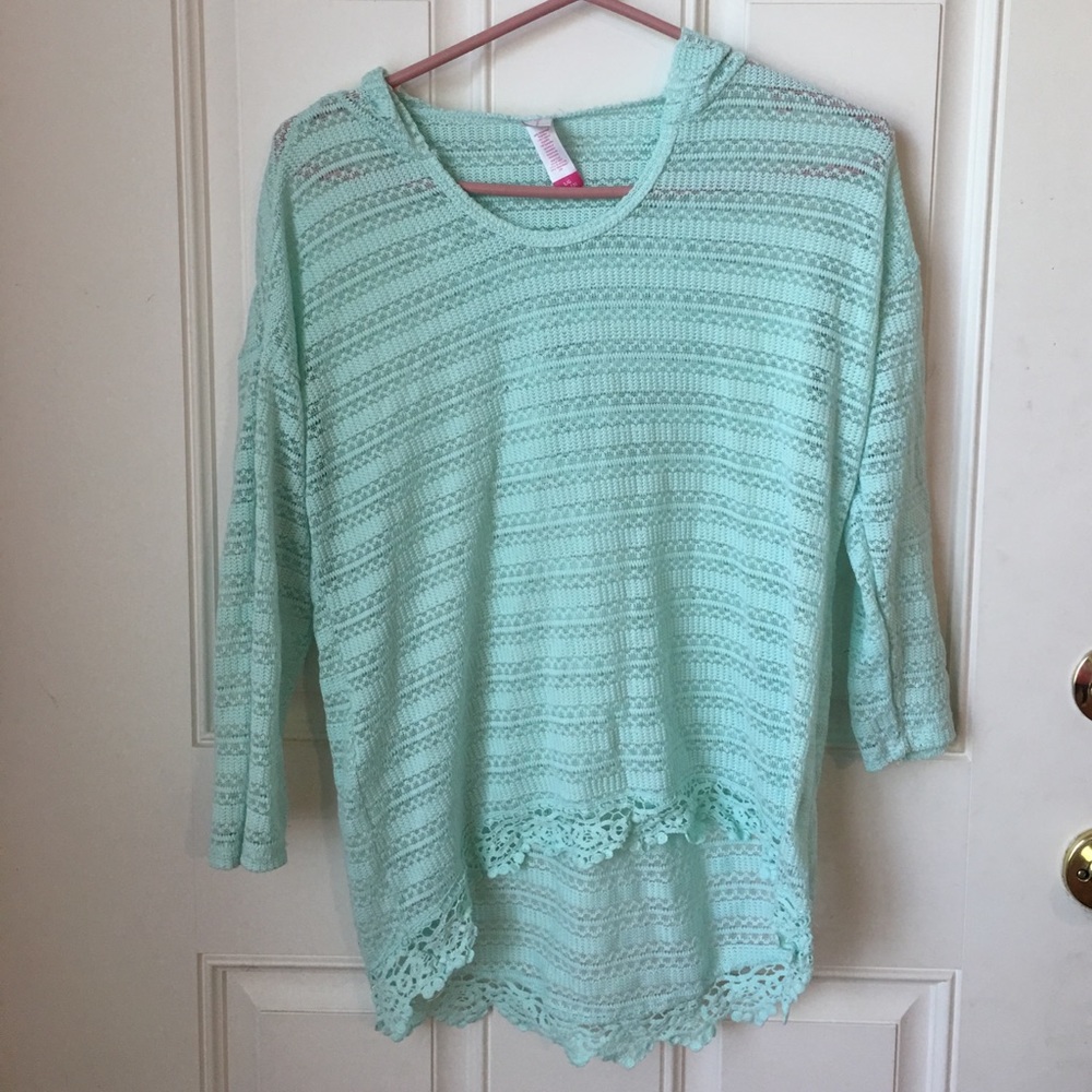 No boundaries mint green hooded sweater L large