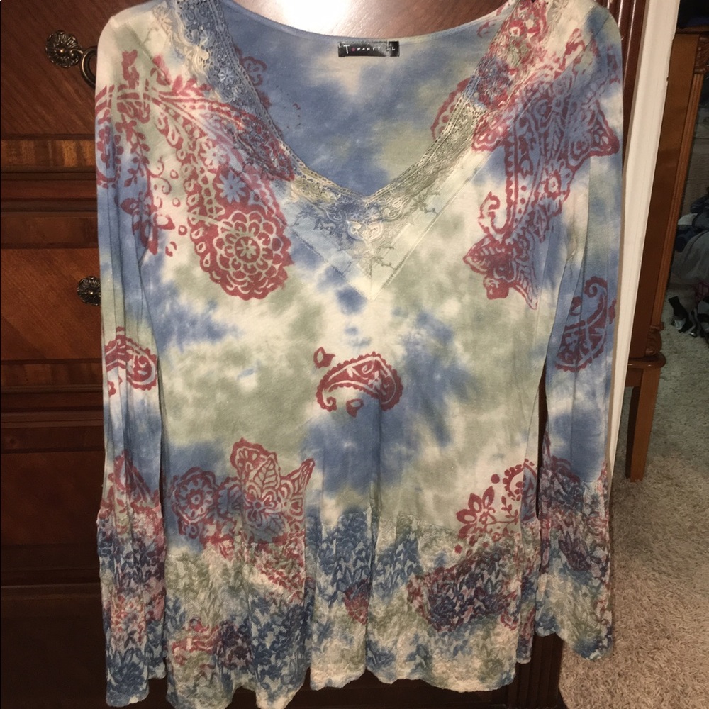 Woman's "T party" tye dyed tunic