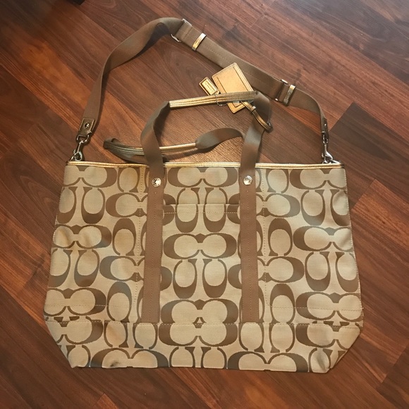 Coach Weekender - Picture 5 of 6