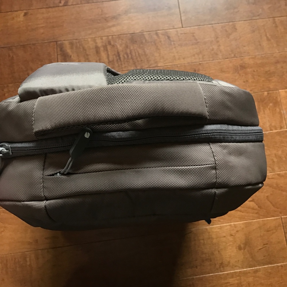 Incase laptop backpack. - Picture 2 of 4