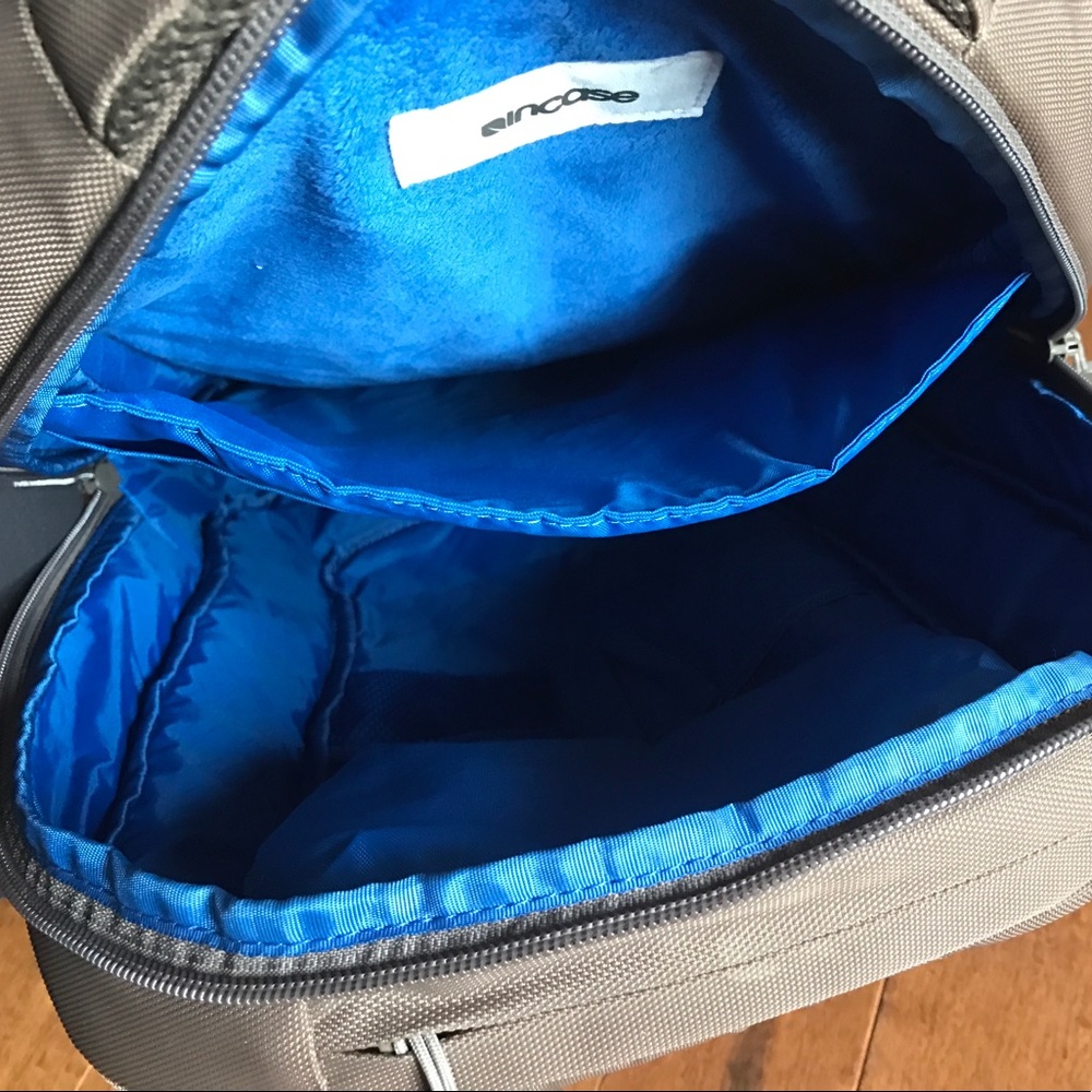 Incase laptop backpack. - Picture 4 of 4