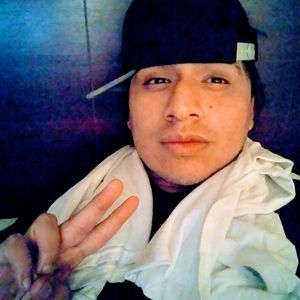 Meet your Posher, Uriel