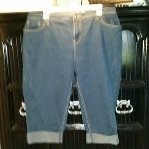 Denim Capri Jeans