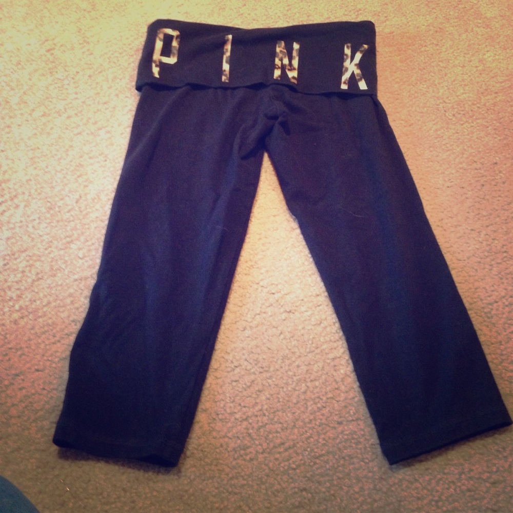 Pink yoga capris!