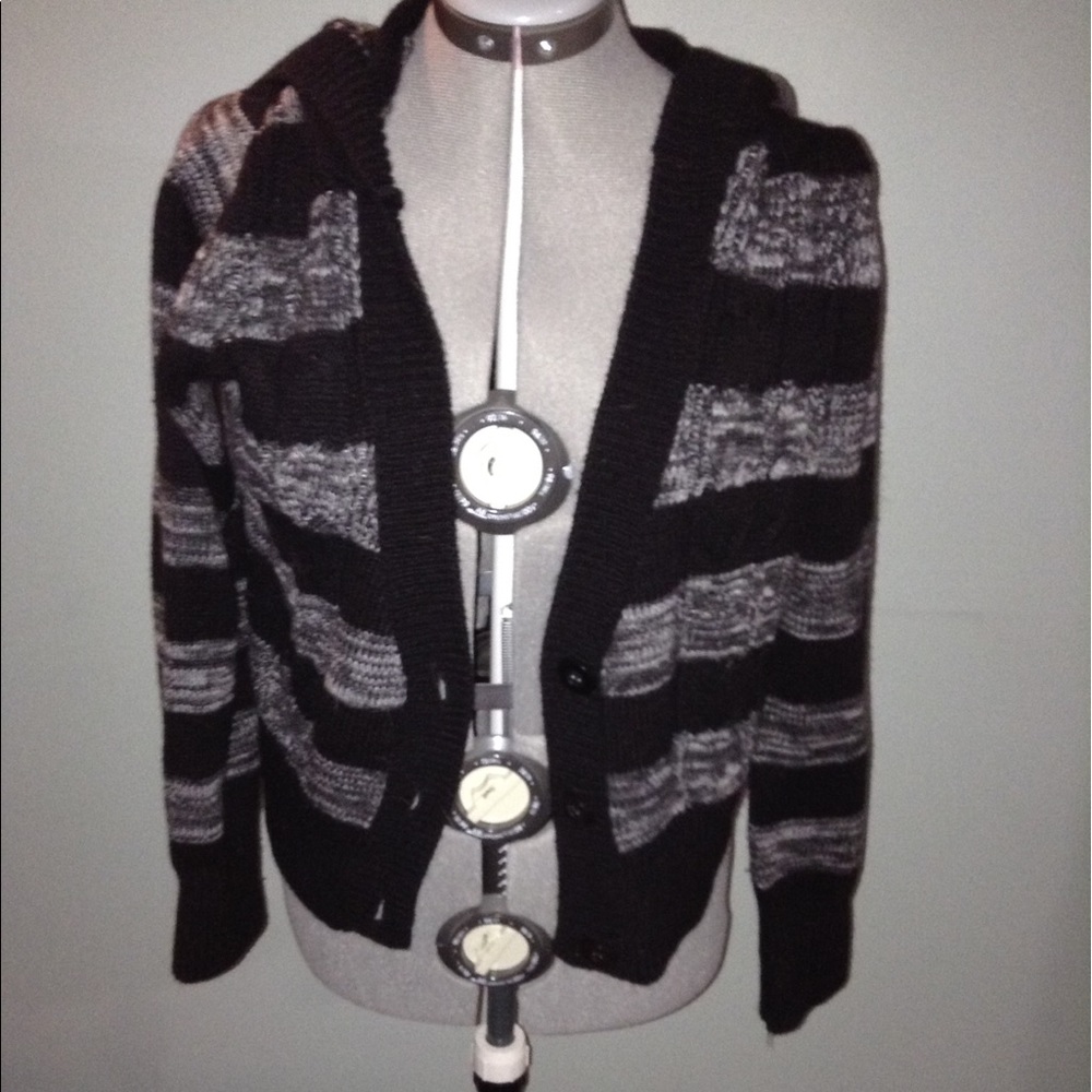 Grey and black sweater/hoodie
