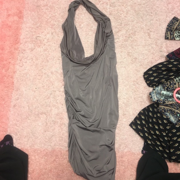Halter dress - Picture 1 of 2