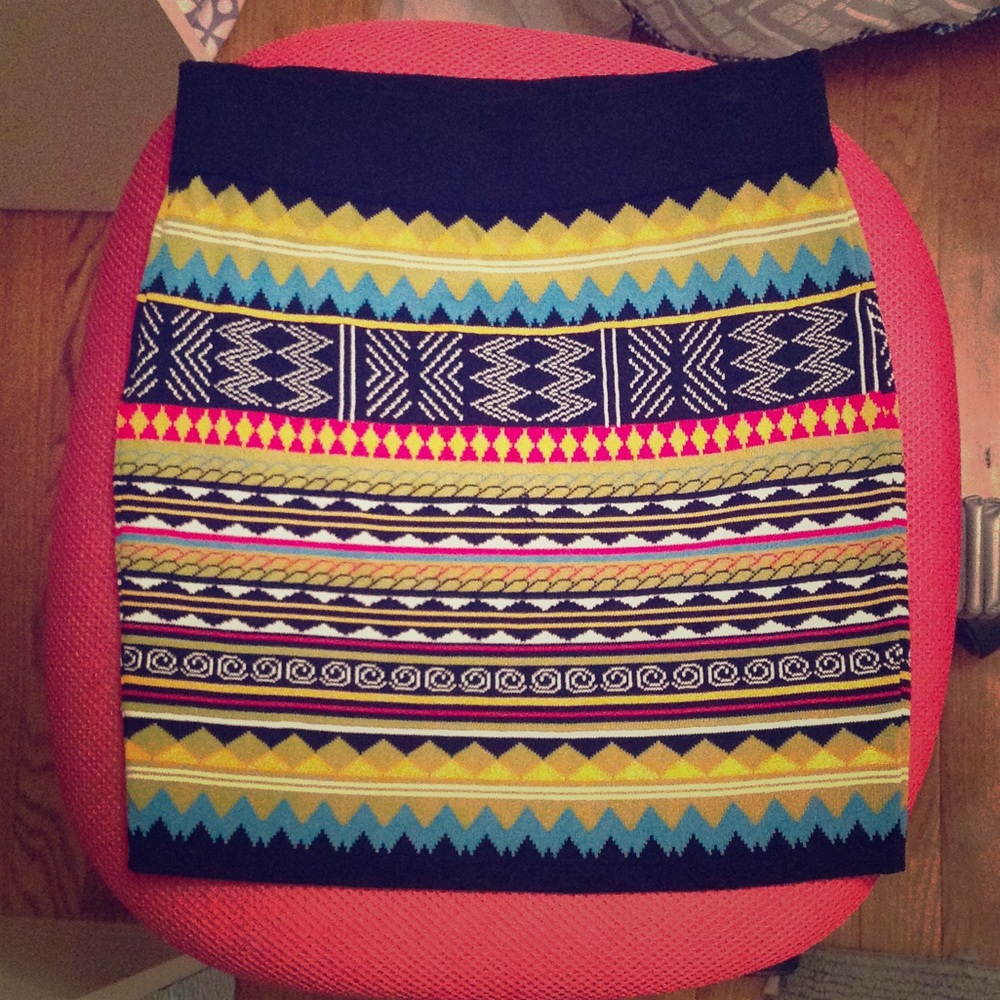 Tight fighting skirt