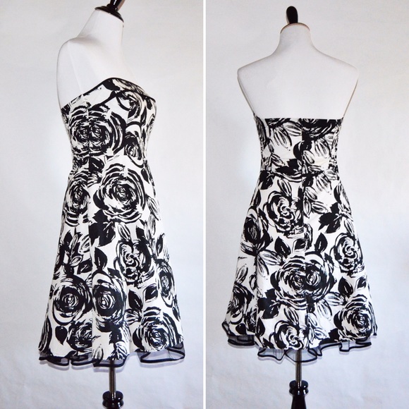 Black & White Snap Rose Floral Dress - Picture 2 of 4