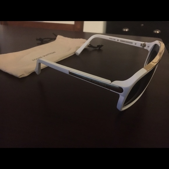 Original Louis Vuitton sunglasses - Picture 3 of 4