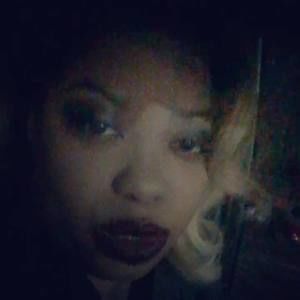 Meet your Posher, Robyn