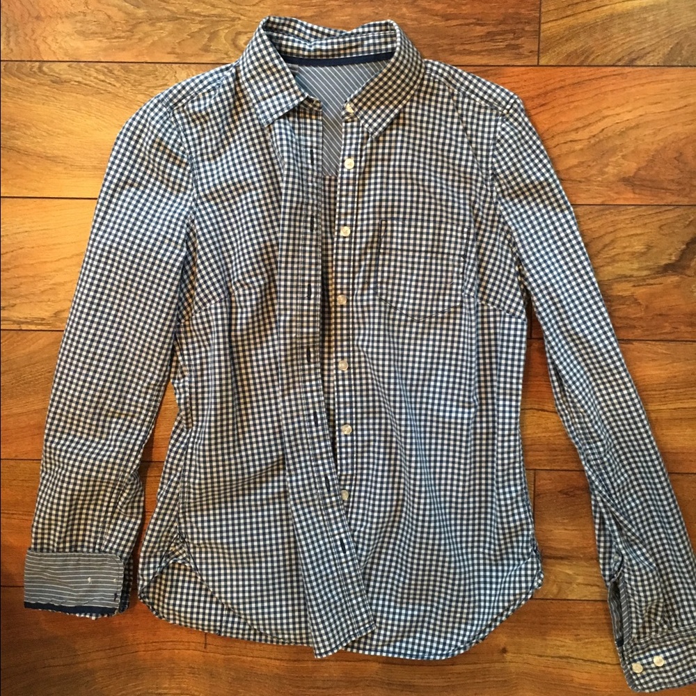 Blue and white plaid