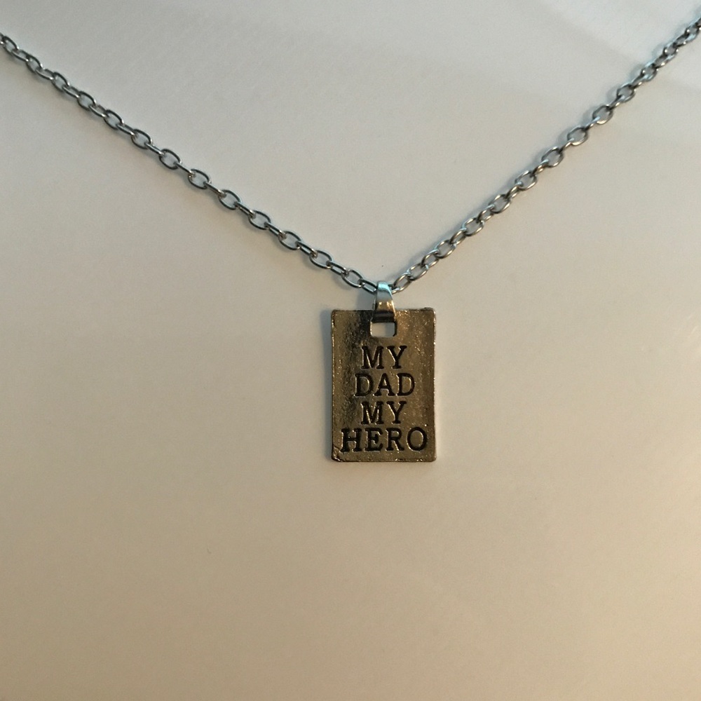 Dad Hero Necklace - Picture 2 of 2