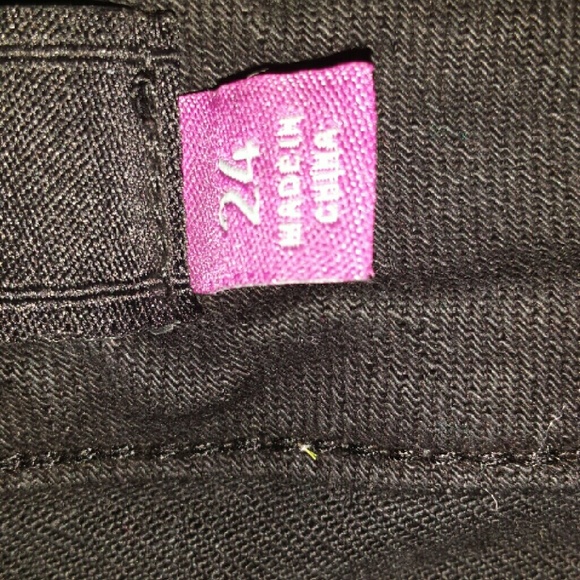 TORRID BLACK SHORTS- OPEN FOR TRADES - Picture 2 of 2