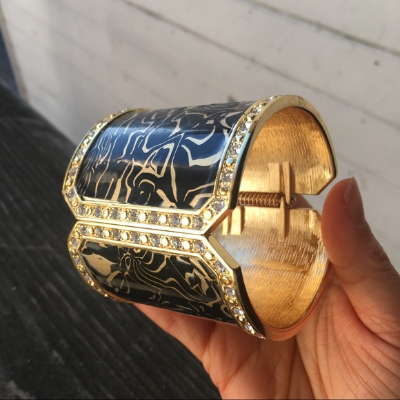 New! Gold and Black Chic Boho Bangle Bracelet - Picture 2 of 2