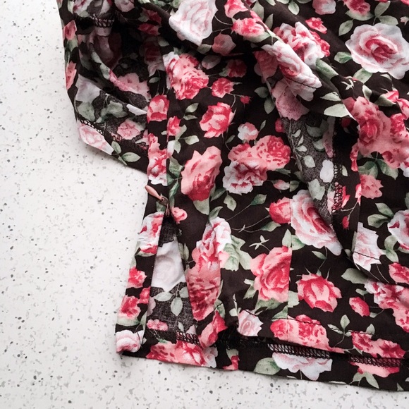 hp • [lf] charms fashion floral flounce crop top - Picture 5 of 6