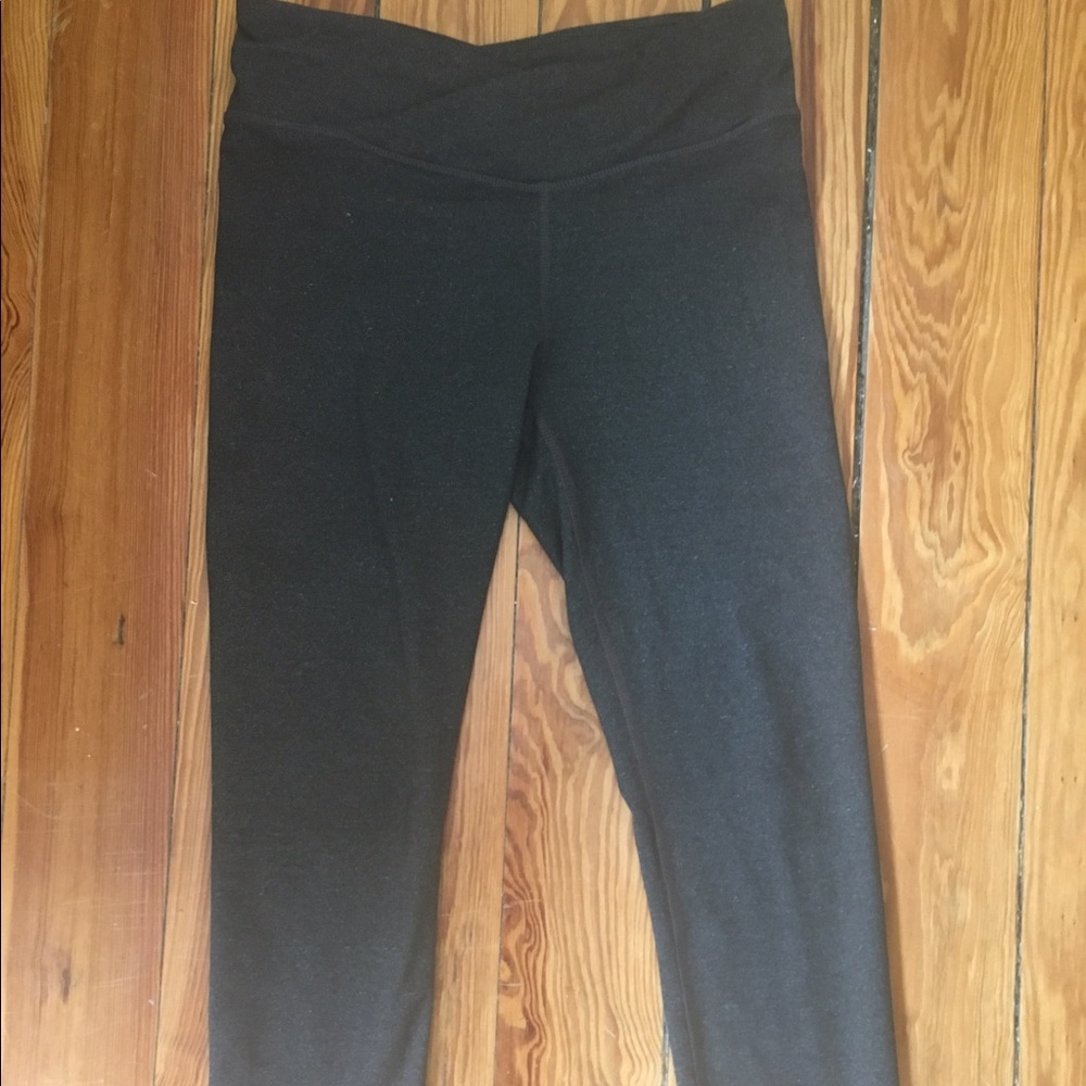 Athleta Capri leggings