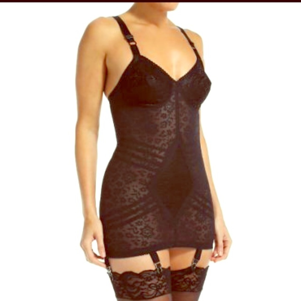 🌸spring cleaning🌸 rago modcloth black shapewear