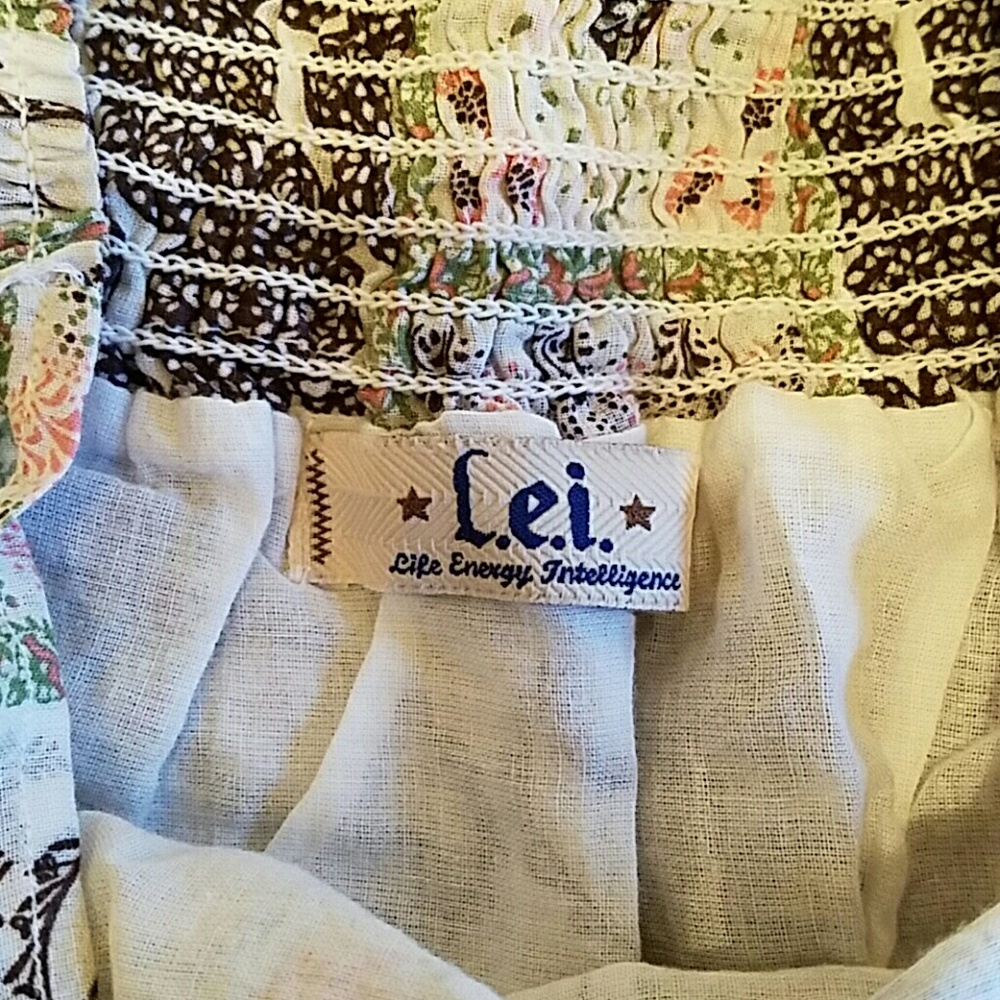 lei Skirt - Picture 4 of 5
