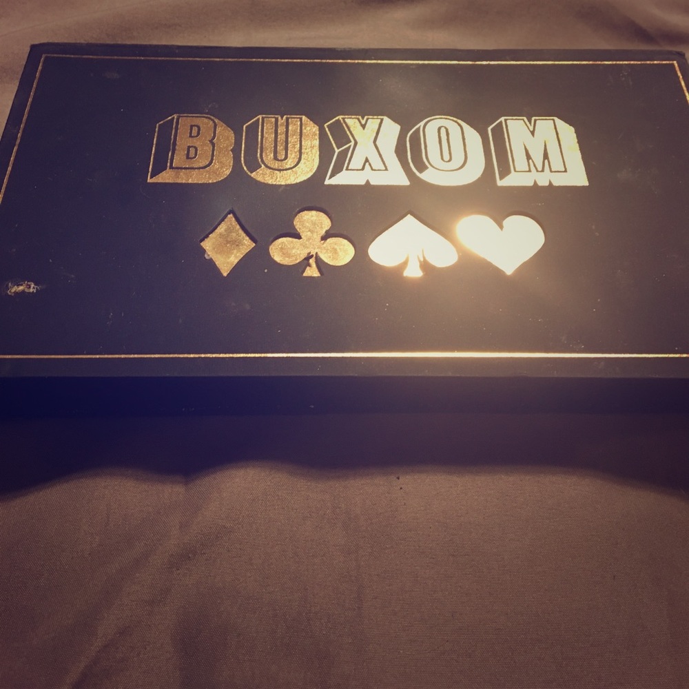 Dolly's Buxom High Roller Palette