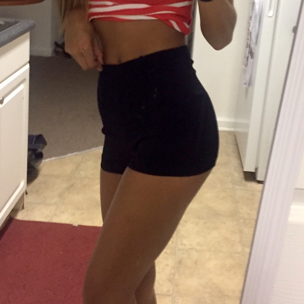 high waisted black shorts