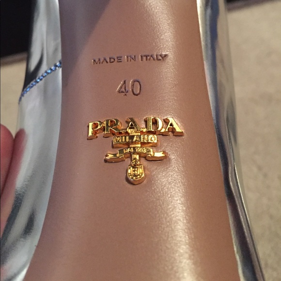 Prada heels size 40/9 worn once - Picture 7 of 8