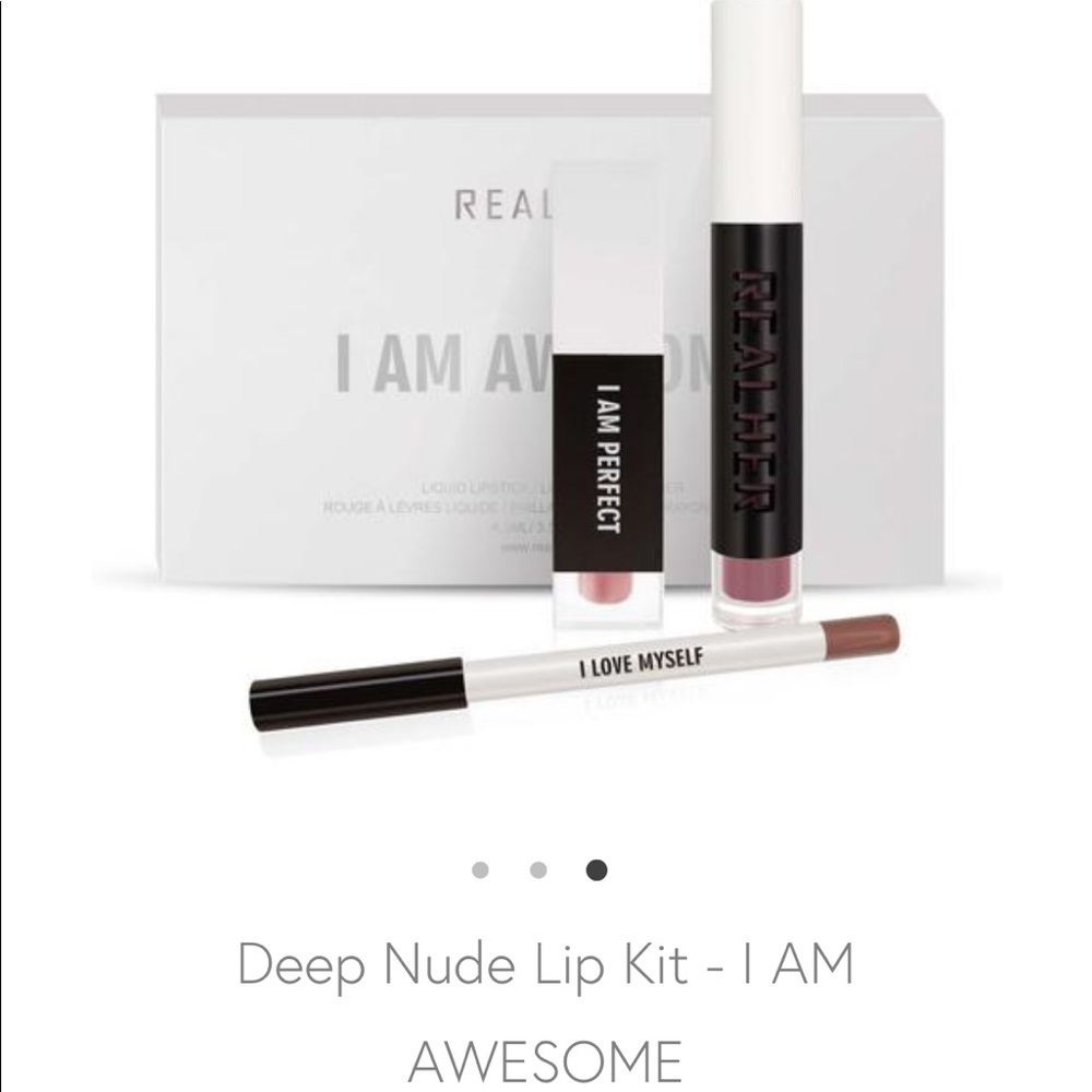 ❣️FLASH SALE❣️TODAY ONLY  I Am Awesome Lip Kit