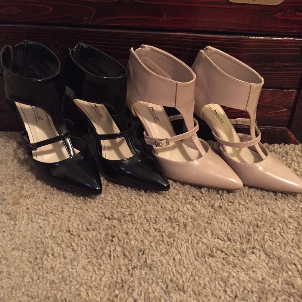 2 Pairs of Anne Michelle Pumps