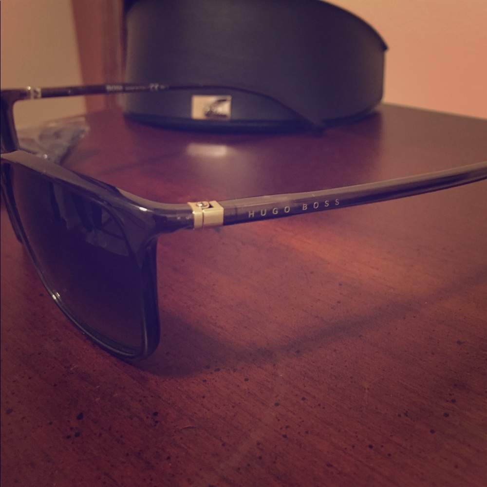 Hugo Boss Sunglasses 🕶