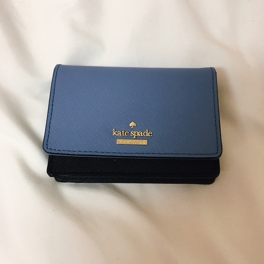 kate spade CAMERON STREET COLLECTION beca wallet‼️