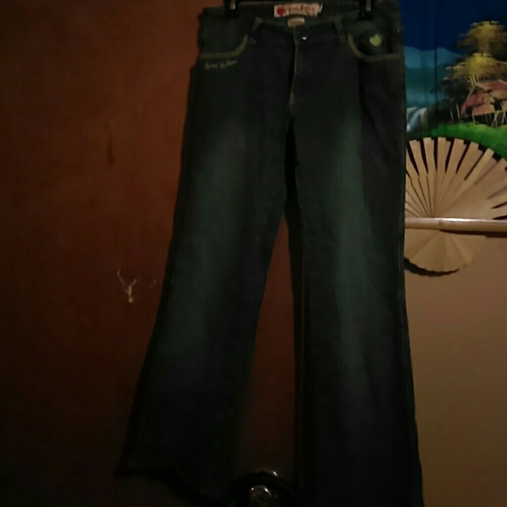Women's jeans