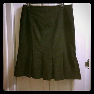 Black skirt with flair sz 8.