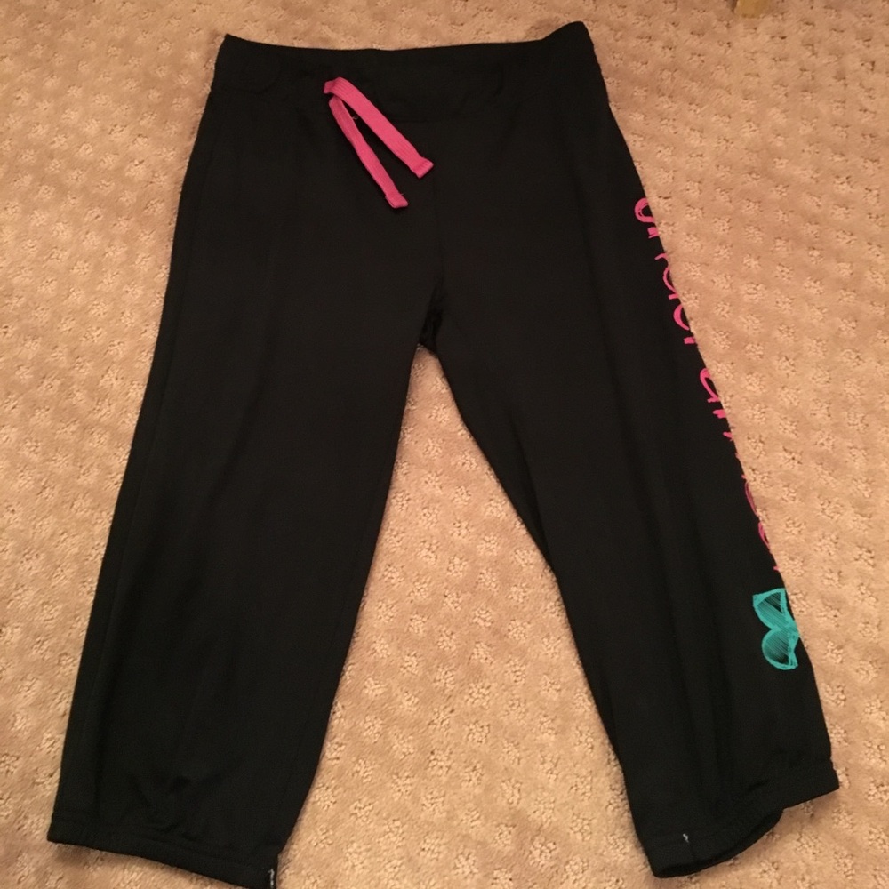 Under Armour cargo shorts