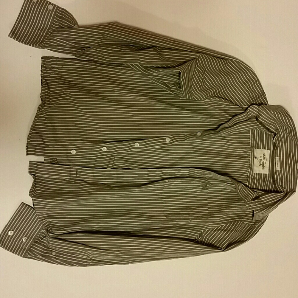 Abercrombie and Fitch gray stripe button down