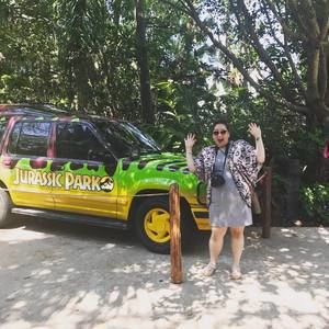 Meet your Posher, Mia