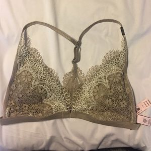 Victoria's Secret bralette NWT