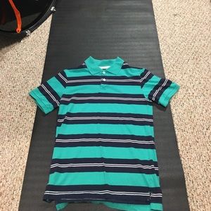 Cherokee button collared shirt