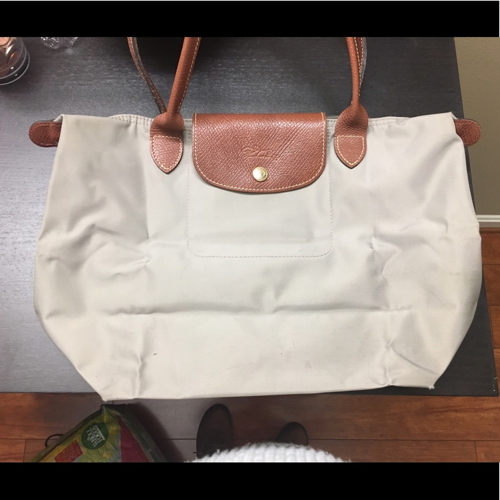 Grey Longchamp purse