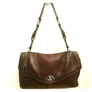 COACH Chelsea Shoulder Bag 8A40