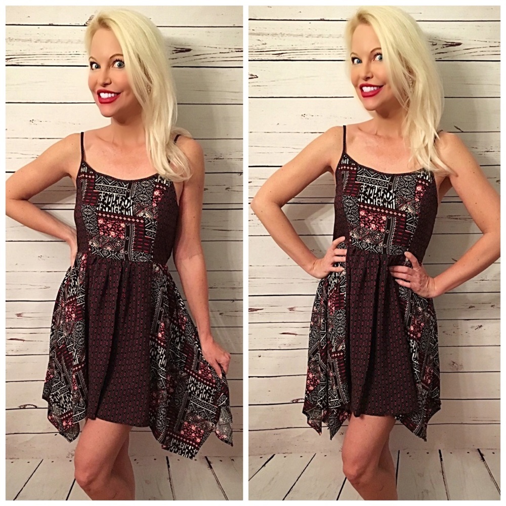 Strapped back adjustable handkerchief hem dress! - Picture 2 of 3