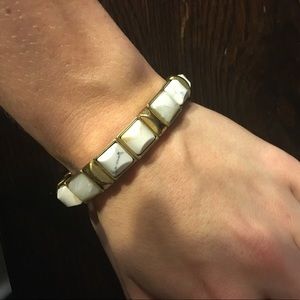 Stella and dot gold and marble stretch bracelet
