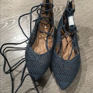 NEW 😍 suede ballet w/ ankle wrap around straps