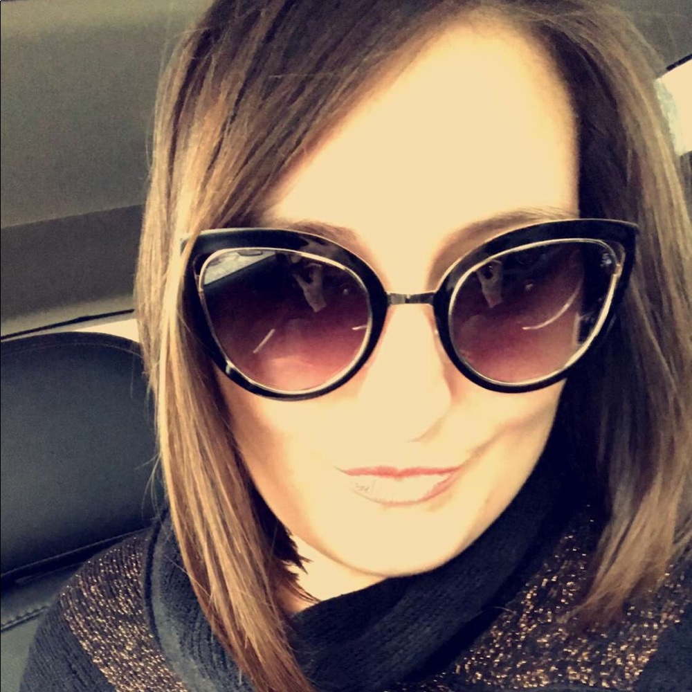 Meet your Posher, Andrea