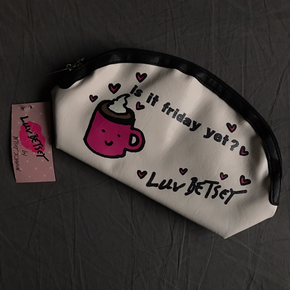NWT White Betsey Johnson Cosmetic Bag