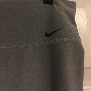NIKE grey leggings dri-fit