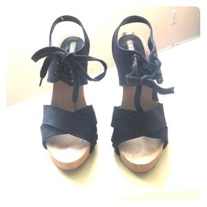 stella mccartney wood platform sandal - size 6