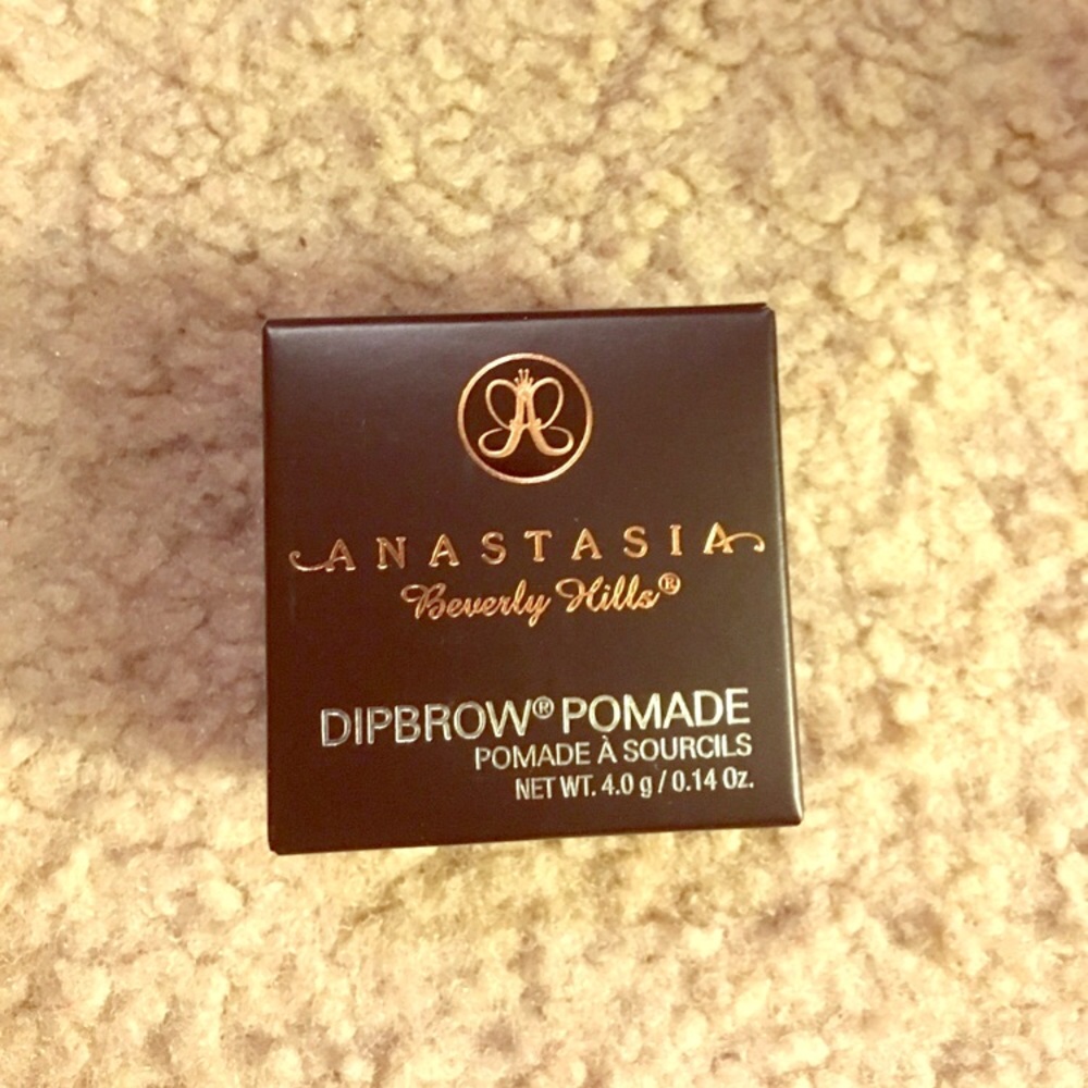 Anastasia Dipbrow