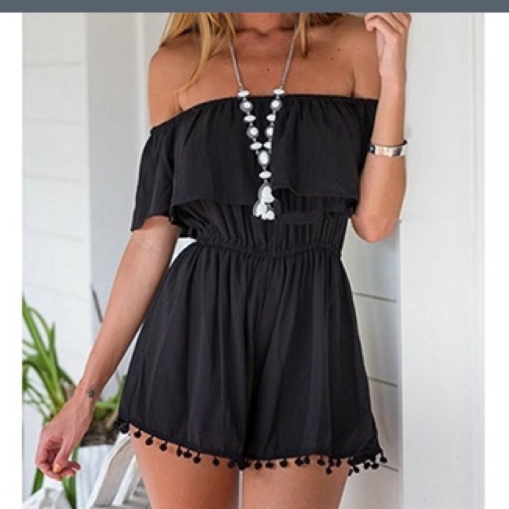 🎉🎉🎉 Host Pick 🎉🎉🎉  Off the shoulder Romper